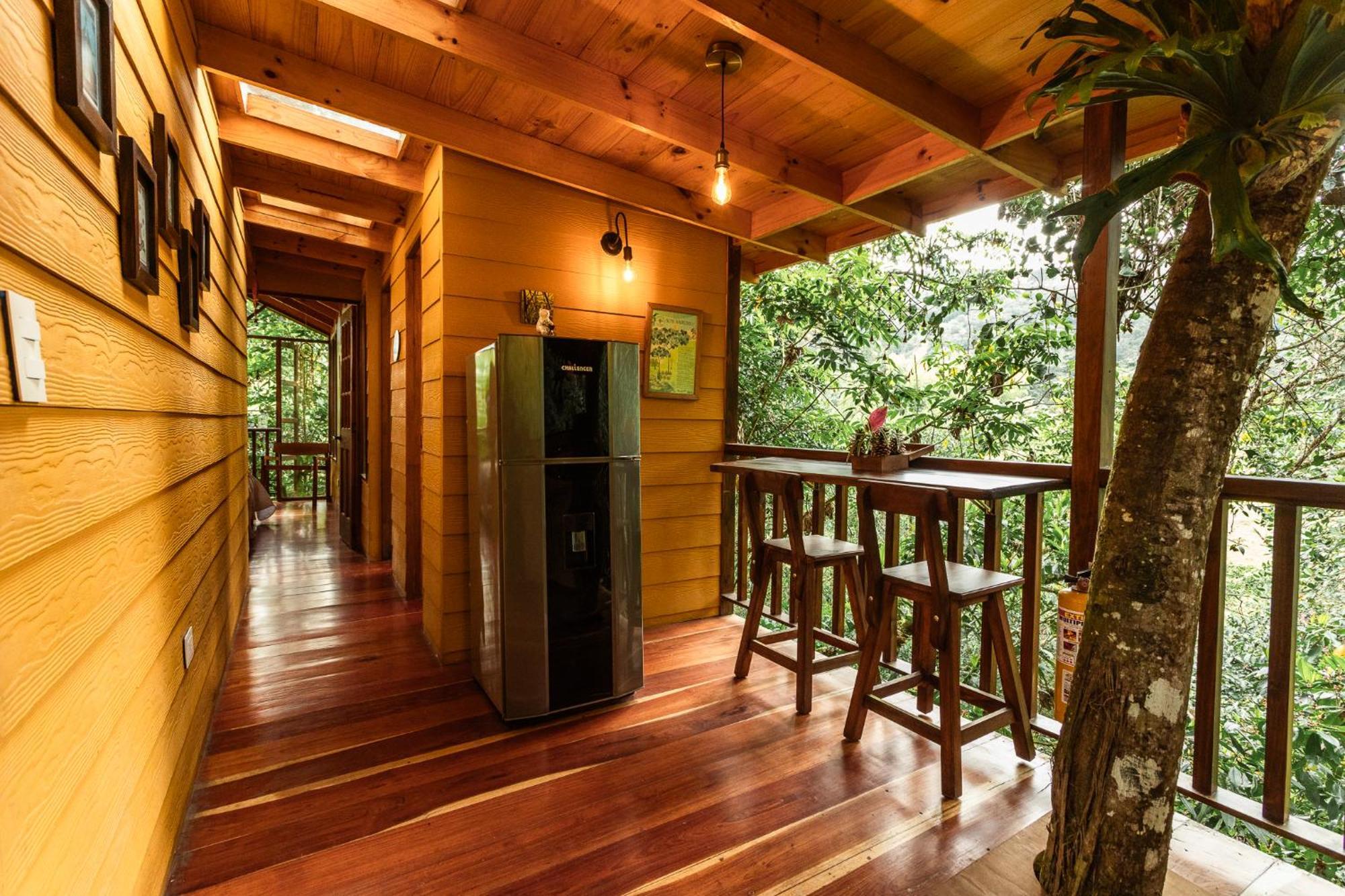 Tominejo Ecolodge - Casas En Los Arboles Neira Exterior photo